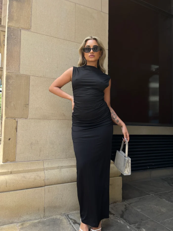 CROP TOP SMANICATO NERO Glamorous