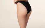 BIKINI CON FERRETTO NERO SPUGNA Effek