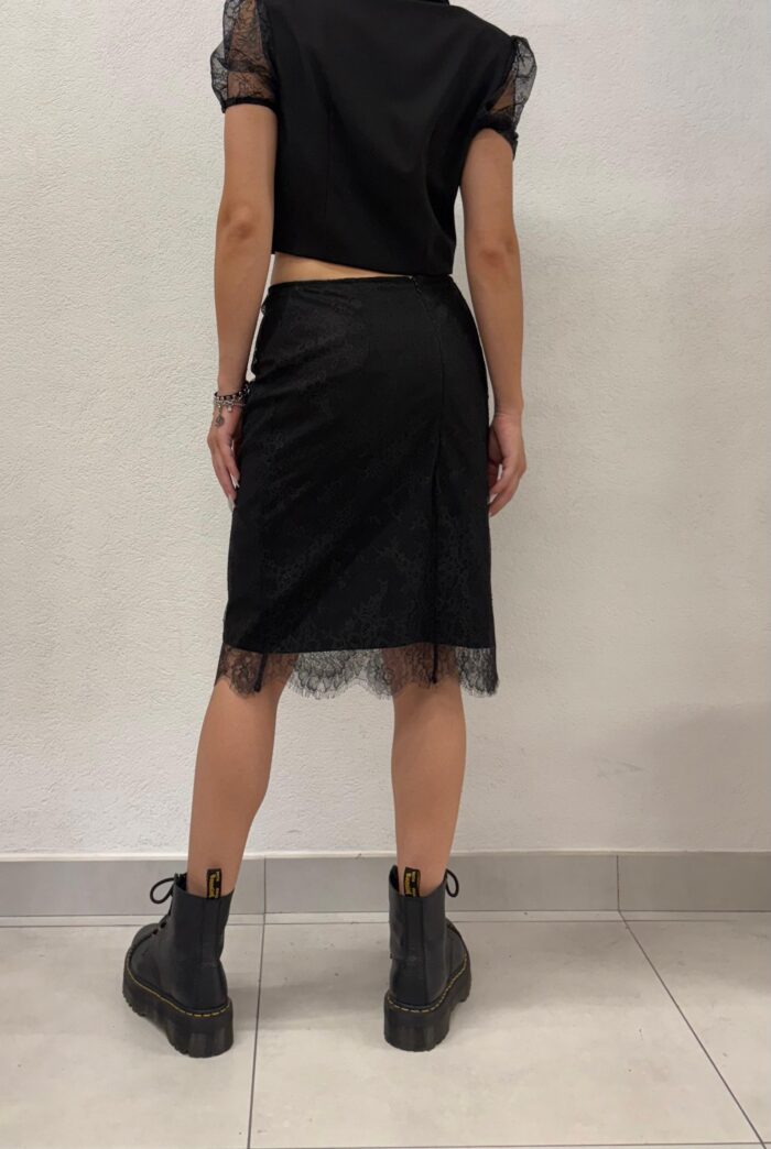 GONNA LONGUETTE NERA E PIZZO Denny Rose