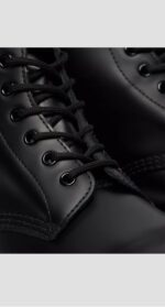 ANFIBIO NERO CLASSIC 1460 SMOOTH BLACK Dr. Martens