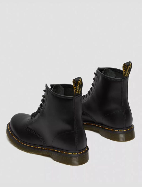 ANFIBIO NERO CLASSIC 1460 SMOOTH BLACK Dr. Martens