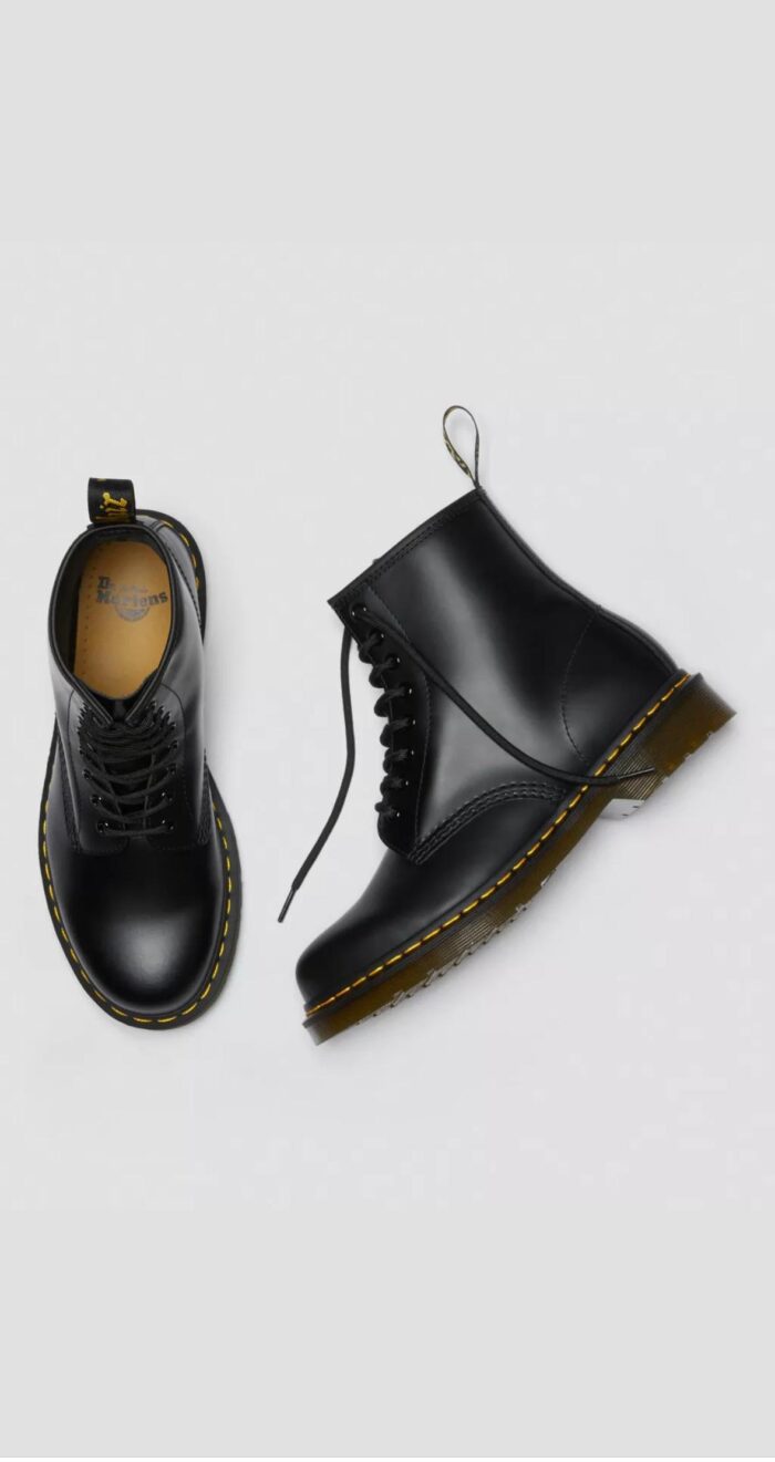 ANFIBIO NERO CLASSIC 1460 SMOOTH BLACK Dr. Martens