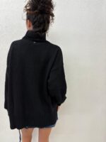 DOLCEVITA OVER NERO TURT LENECK KOLOR Aniye By