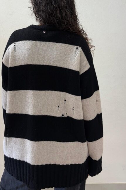 MAGLIA A RIGHE BIANCO E NERO PULL ALY Aniye By