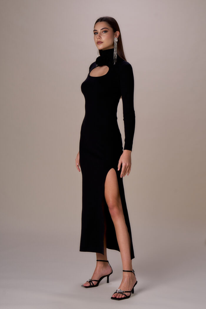 ABITO LUNGO NERO CUT OUT No Secrets