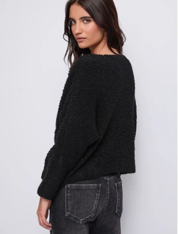 MAGLIA PULL NERA CUORE LATTE Denny Rose