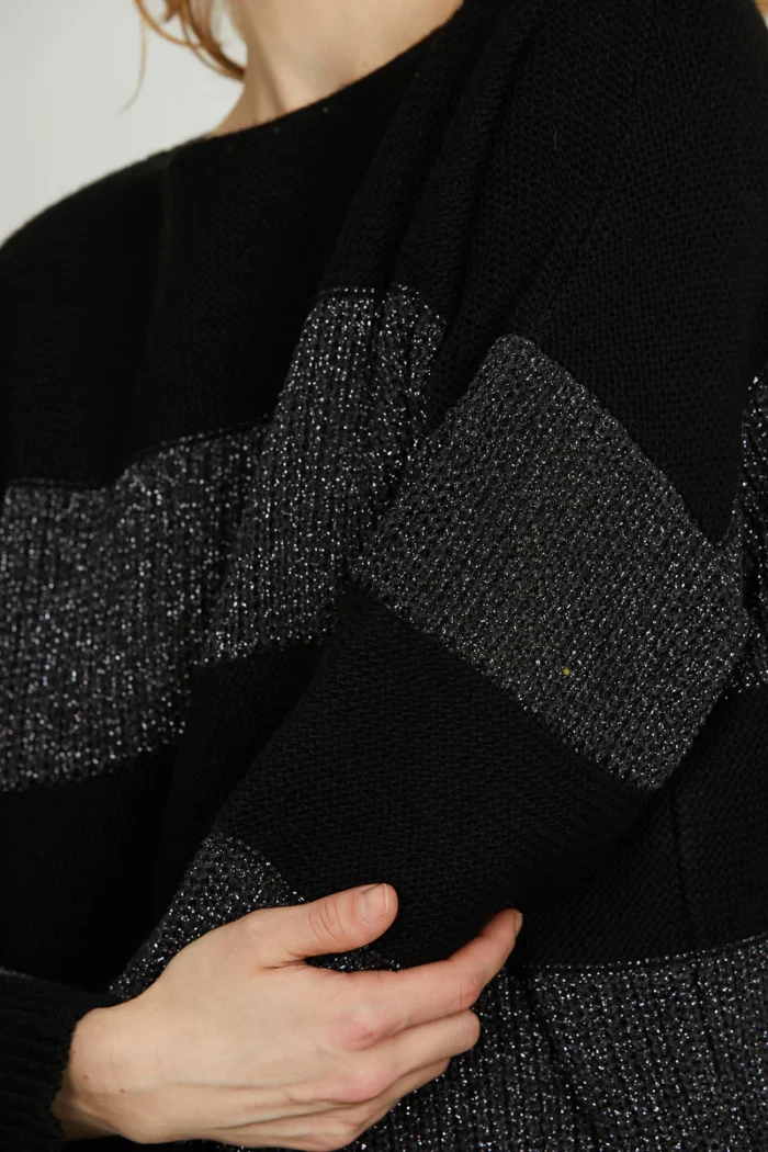 MAGLIA PULL NERO A RIGHE LUREX Relish