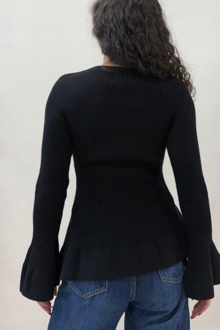 MAGLIA PULL NERO SVASATO Denny Rose