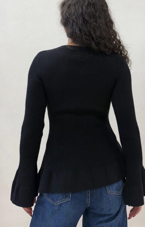 MAGLIA PULL NERO SVASATO Denny Rose