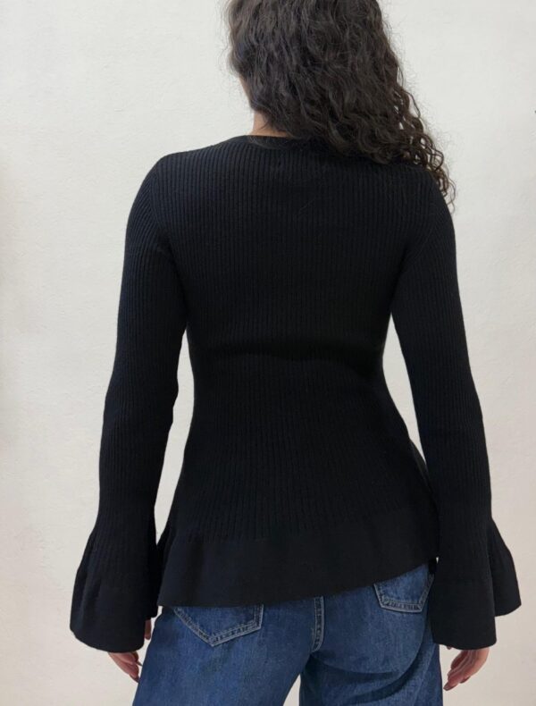 MAGLIA PULL NERO SVASATO Denny Rose