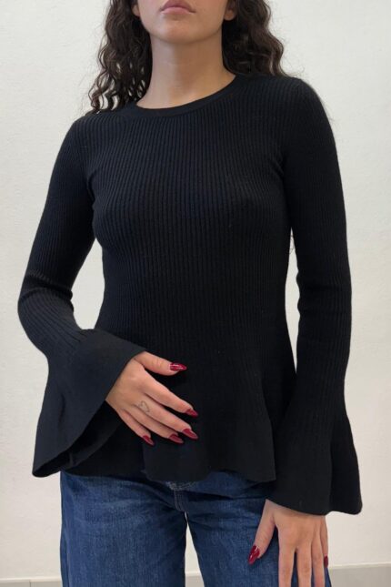 MAGLIA PULL NERO SVASATO Denny Rose