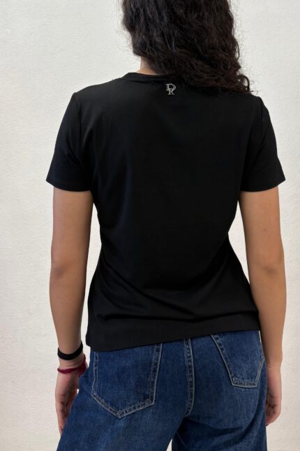 MAGLIA PULL NERO SVASATO Denny Rose
