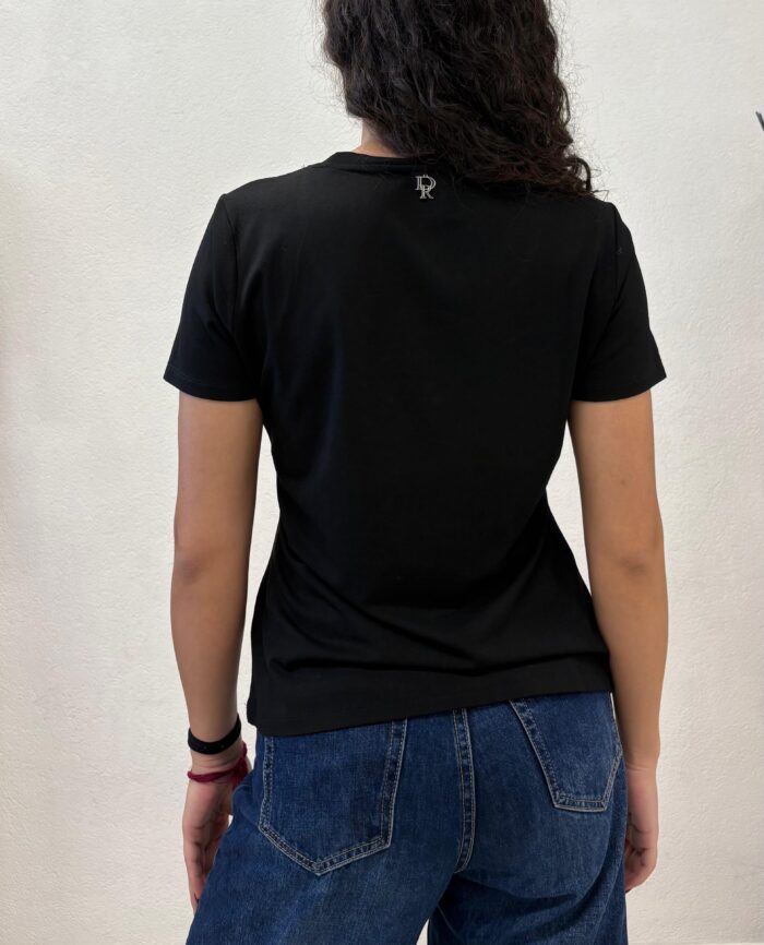 MAGLIA PULL NERO SVASATO Denny Rose