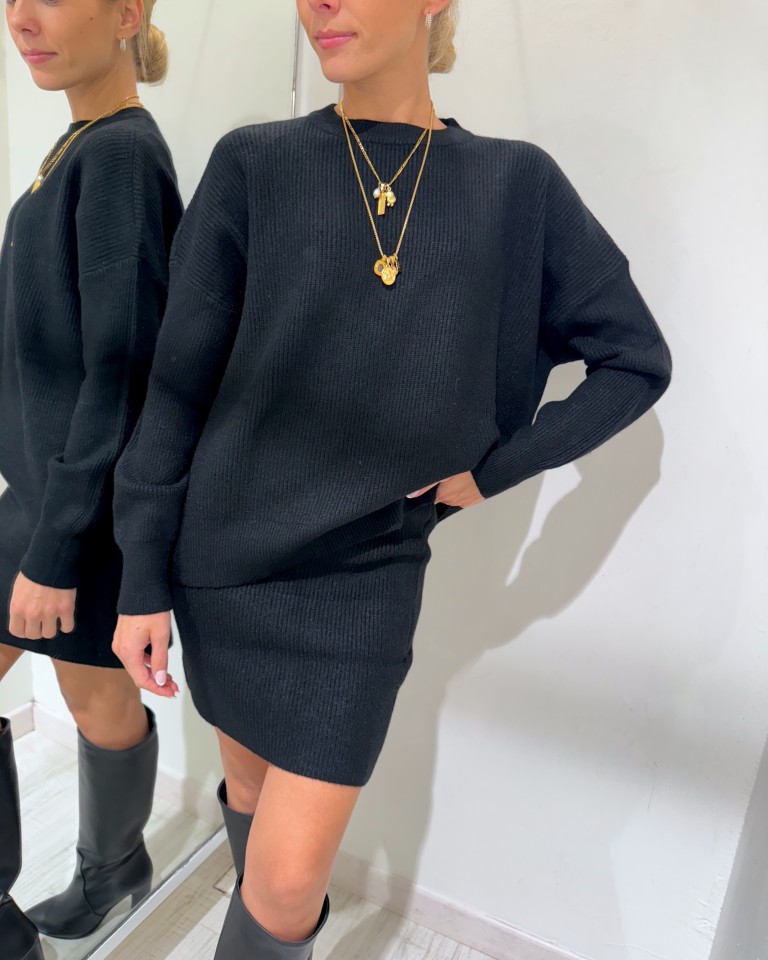 COMPLETO MAGLIA E GONNA NERO Haveone COMPLETO MAGLIA E GONNA NERO Haveone