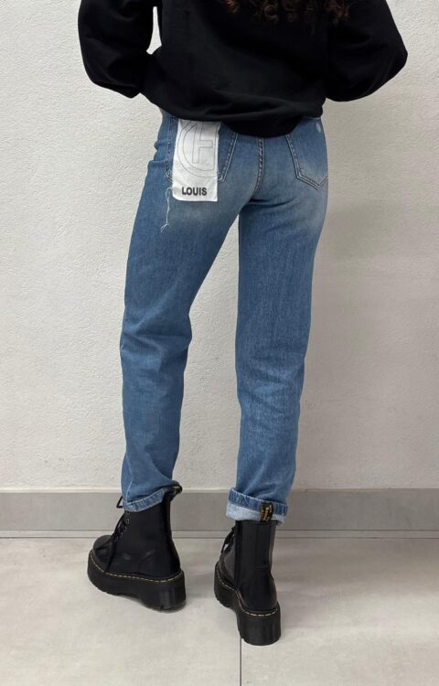 JEANS MUMFIT LAVAGGIO MEDIO Have One
