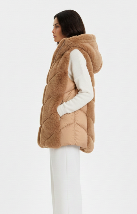 GILET SMANICATO ECO PELLICCIA CAMMELLO Rinascimento