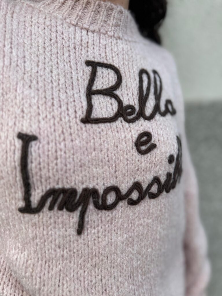 MAGLIA PULL BELLA E IMPOSSIBILE ROSA You Decide