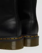 ANFIBIO 101 NERO Dr Martens