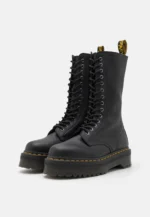 ANFIBIO ALTO QUAD NERO Dr Martens