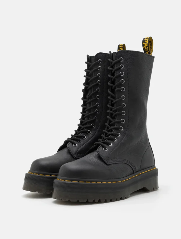 ANFIBIO ALTO QUAD NERO Dr Martens