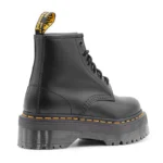ANFIBIO QUAD 101 NERO Dr Martens