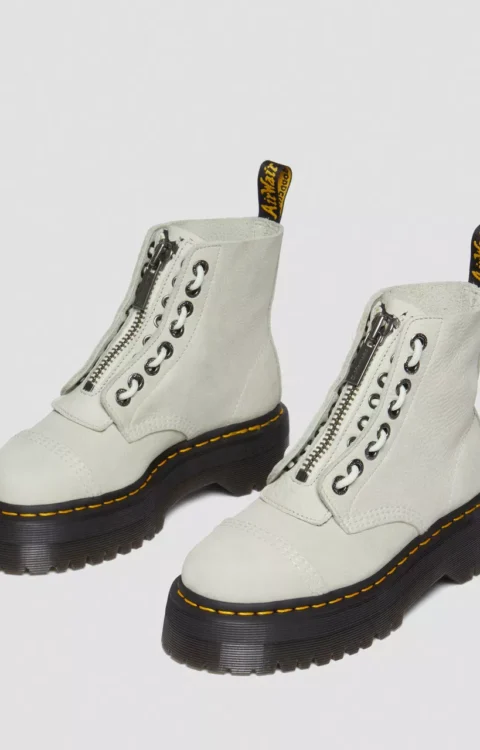 ANFIBIO SINCLAIR IN PELLE MARTELLATA PANNA Dr Martens2