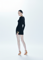 ABITO SCOLLO QUADRATO NERO LONG SLEEVES SHANA Aniye By