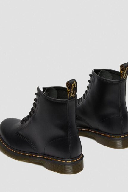 ANFIBIO CLASSIC 1460 NERO Dr. Martens